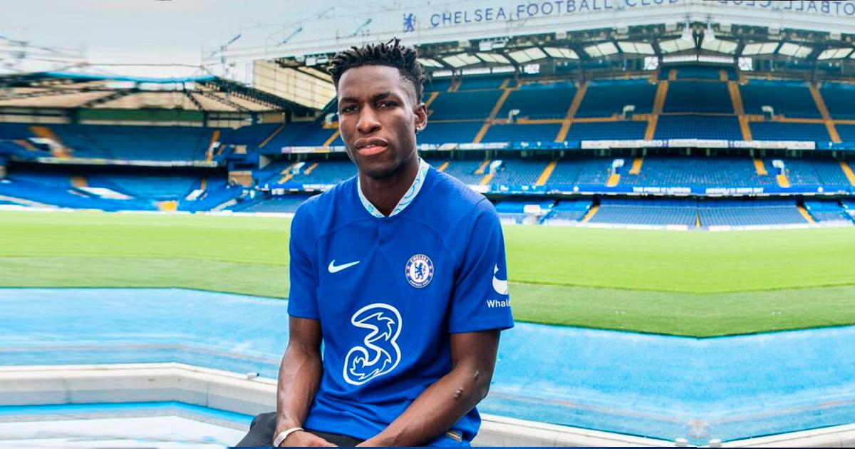 'Blues' se siguen reforzando: Nico Jackson fue oficializado por Chelsea
