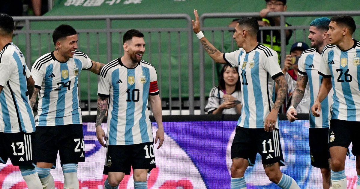 Argentina venció a Australia en amistoso