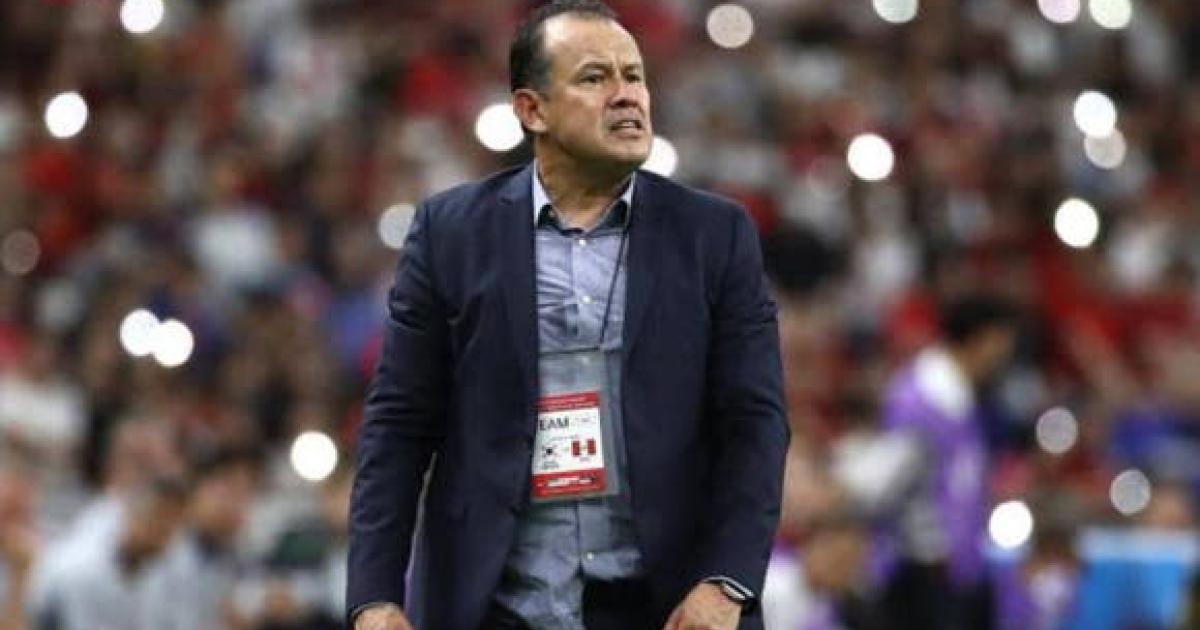 Reynoso: "Ni somos los supercampeones por ganarle a Corea, ni los malos ahora que perdimos ante Japón"