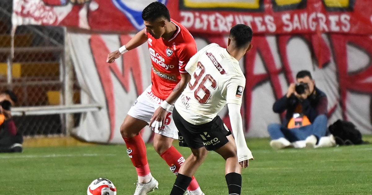 🔴#ENVIVO Cienciano cae 1-0 ante Universitario en Garcilaso de la Vega