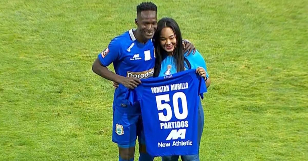 Murillo: "Como extranjero es un motivo de orgullo vestir 50 veces esta camiseta"