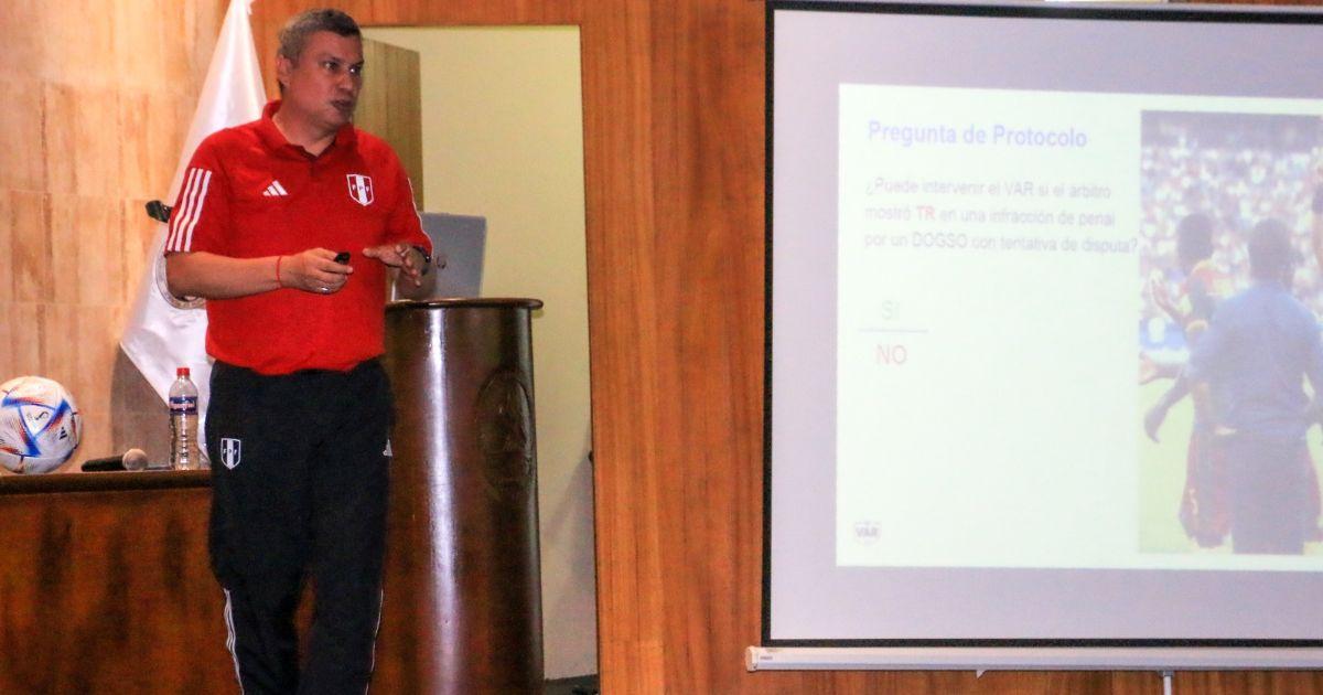 Directiva de Mannucci organizó capacitación por implementación del VAR