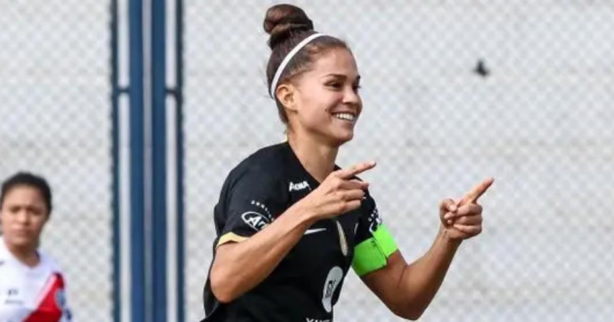 Lúcar: "He hablado con la entrenadora de la selección y le dije que por el momento no quisiera ser convocada"