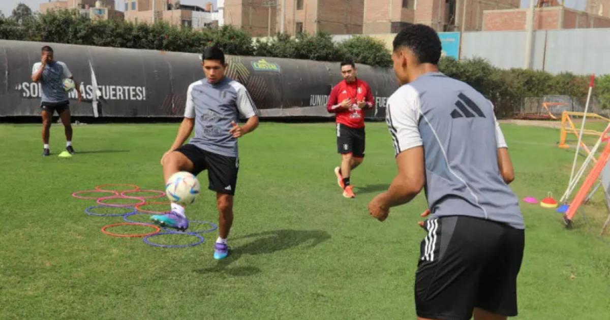 Selección peruana inició los trabajos de cara a los amistosos en Asia