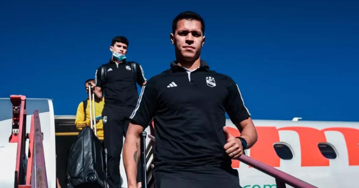Solís: "Es un triunfo muy importante que aún nos mantiene en carrera"