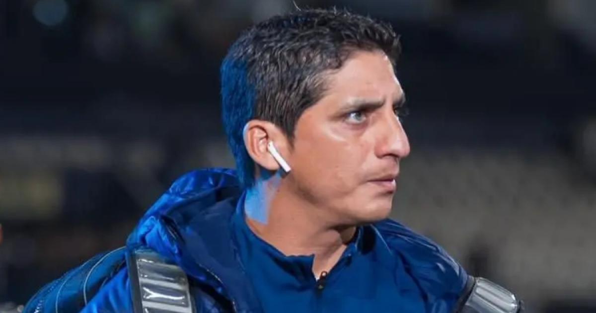 Salas: "Zambrano está sentido y viene recuperándose, Campos y Peruzzi también, todos están en buen camino"