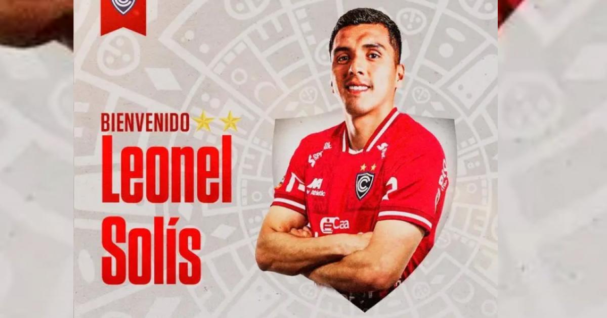 Cienciano presentó a Leonel Solís como nuevo refuerzo para el Torneo Clausura