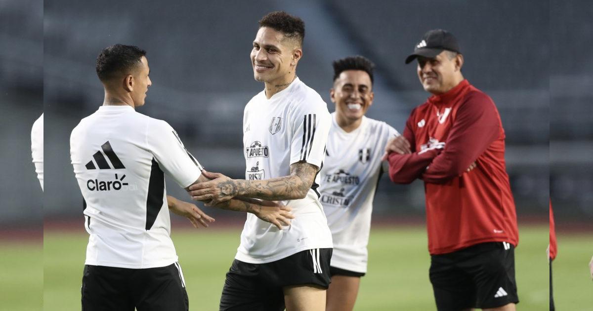 (FOTOS)  Perú acabó con entrenamientos en Seúl para duelo ante Corea