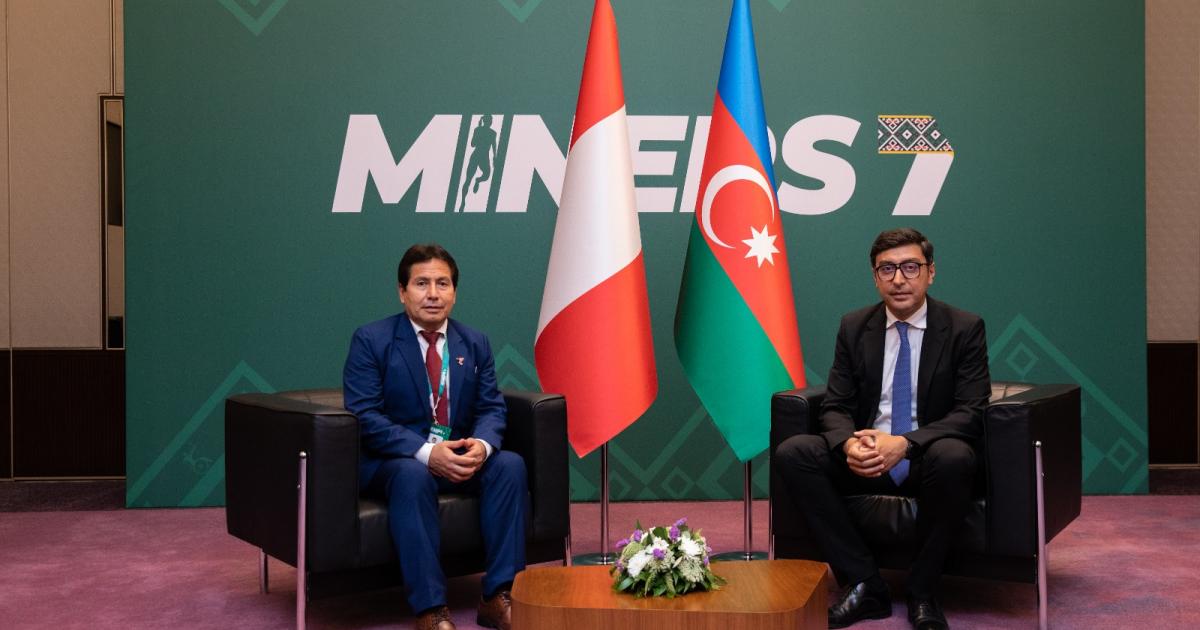 Presidente del IPD participó de importante conferencia mundial en Azerbaiyán