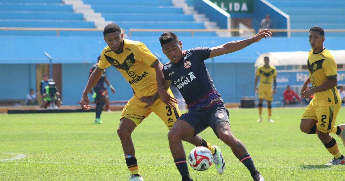 (VIDEO | FOTOS) ¡Se aferra a Primera! Cantolao venció 2-0 a UTC en Huacho