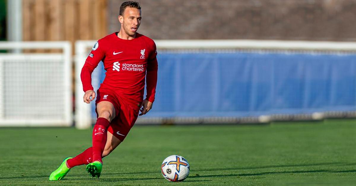 Brasileño Arthur Melo en la órbita del Wolverhampton