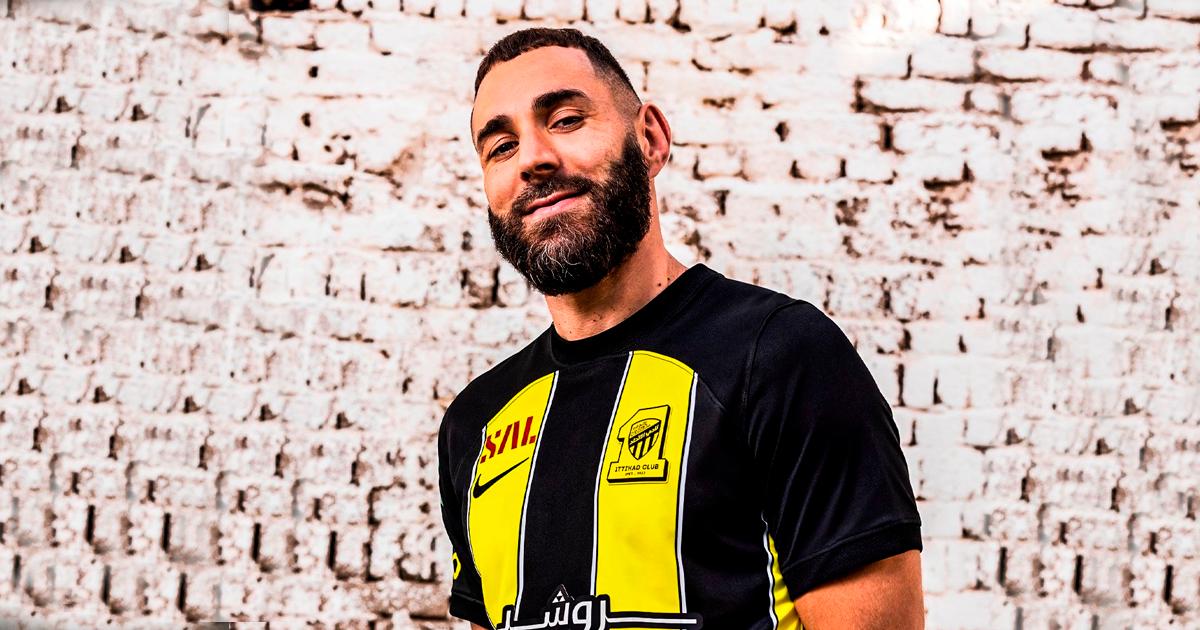 Al-Ittihad presentó la nueva camiseta versión 2023/24