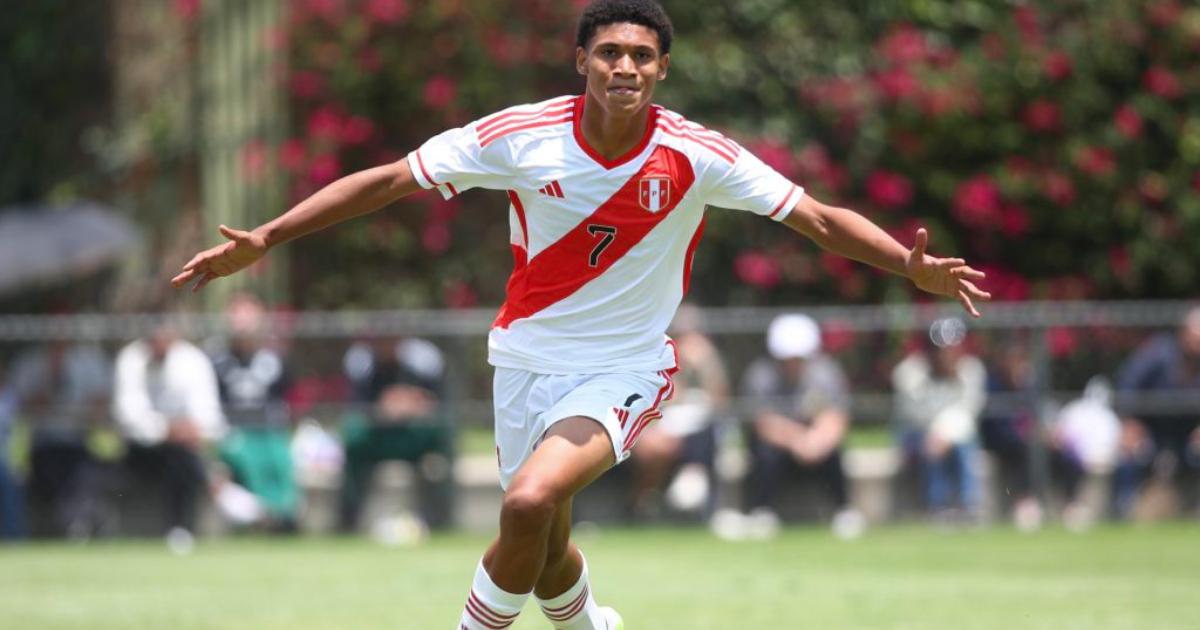 Selección Sub-15 se impuso de visita ante México