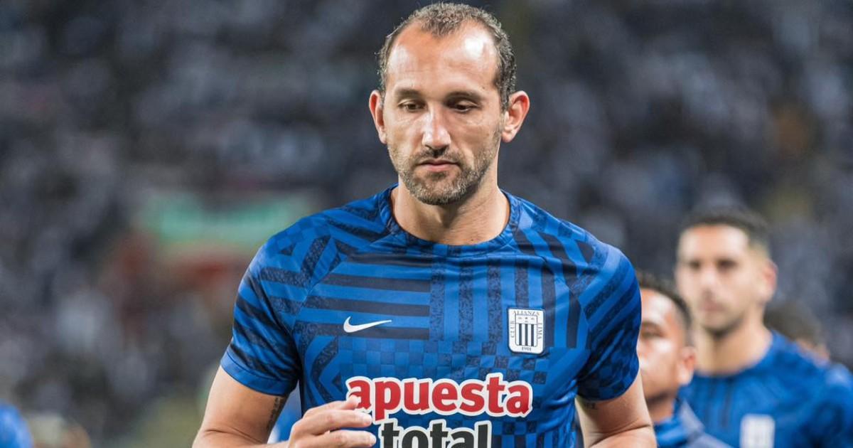 Barcos: "El jugador que no juega y está cómodo, no sé qué está haciendo en Alianza"
