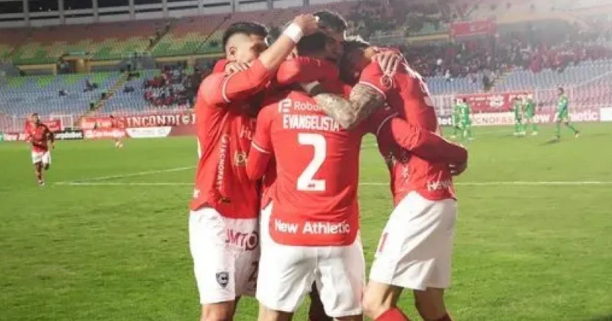 Evangelista: "La idea siempre es estar en el grupo de arriba"