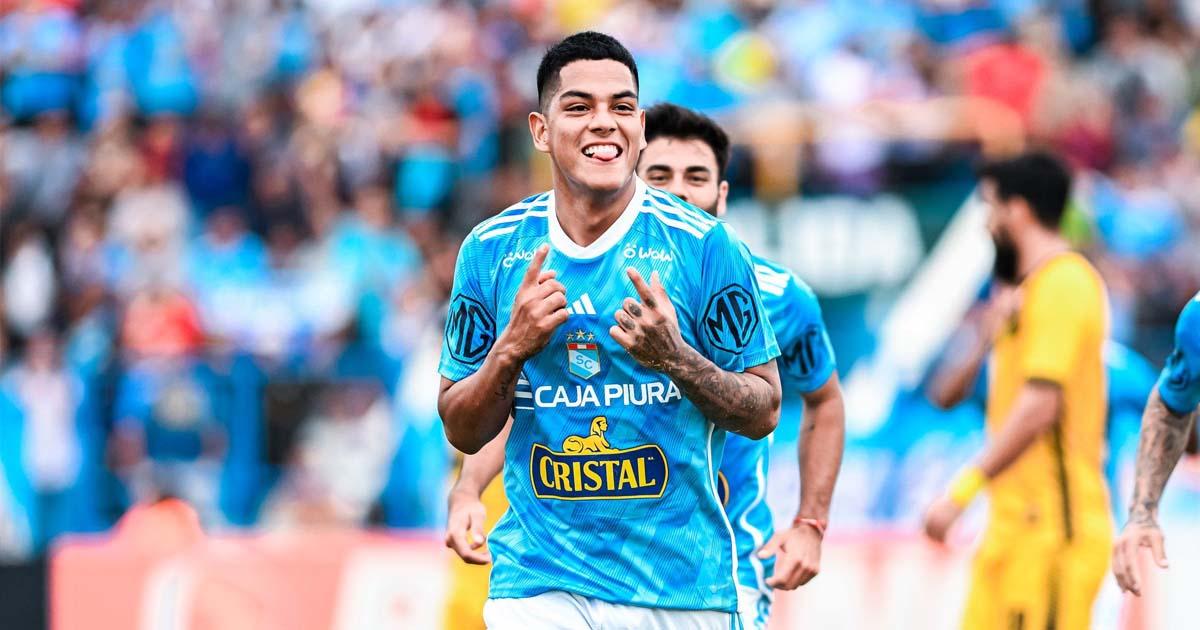 Le pusieron 'candado': Joao Grimaldo renovó hasta el 2025 con Cristal