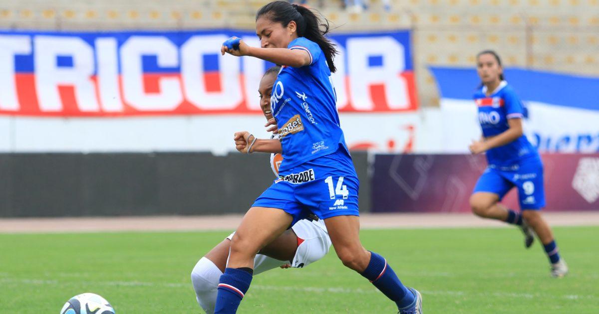 (FOTOS) Mannucci se hizo fuerte en casa y venció por 2-0 a Alianza en la Liga Femenina