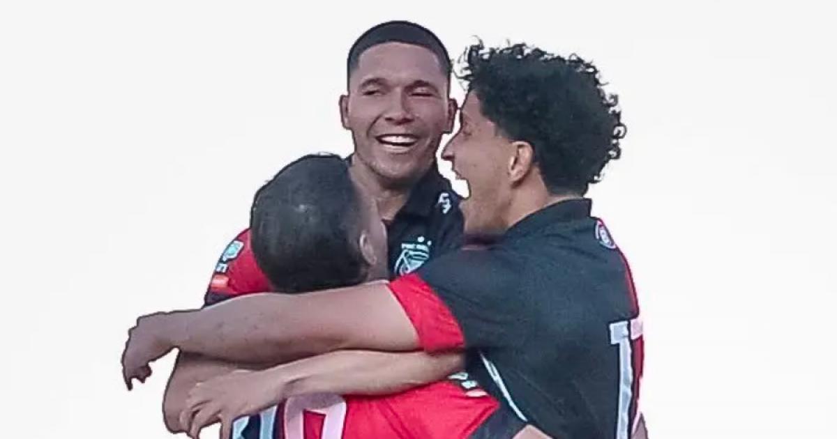 🔴#ENVIVO| Melgar vence por 2-0 a Atlético Grau en Arequipa 