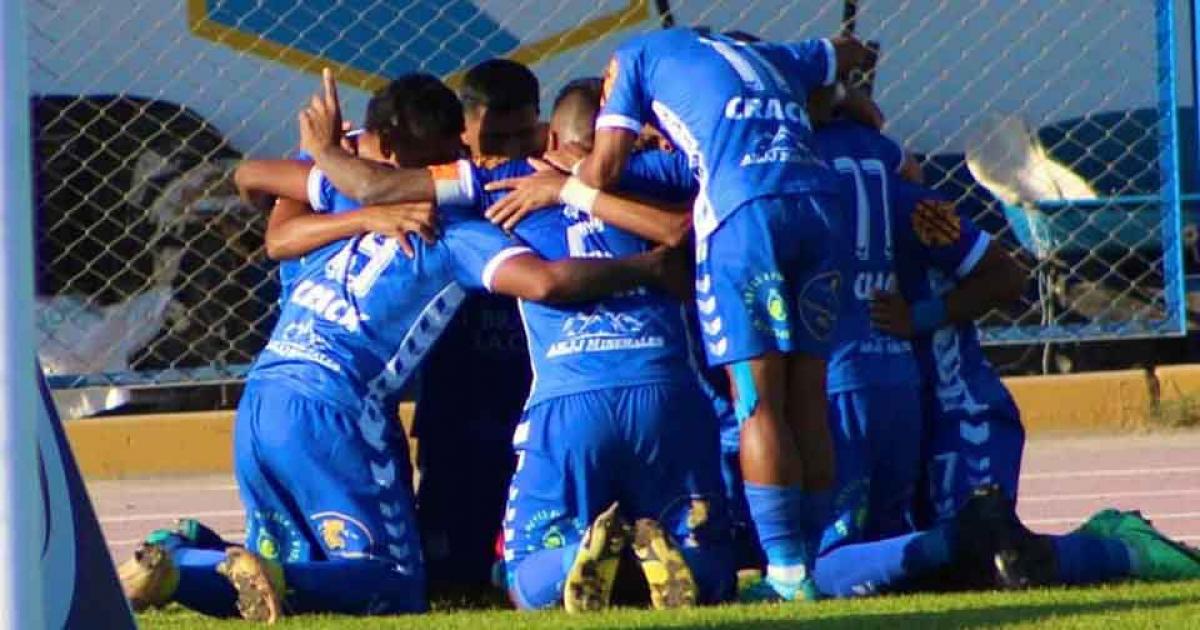 (FOTOS) ¡Se acostumbró a ganar en casa! Santos FC venció a Juan Aurich en Nasca