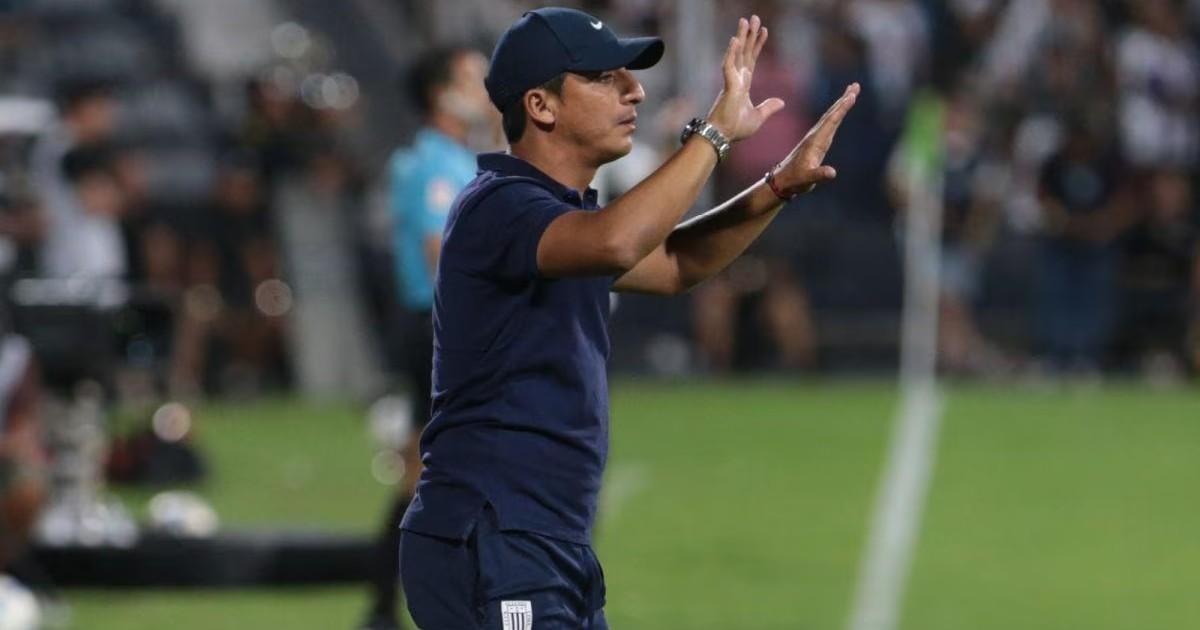 Salas: "Estamos para apoyar a Cueva y esperemos que lo más pronto posible esté en el campo"