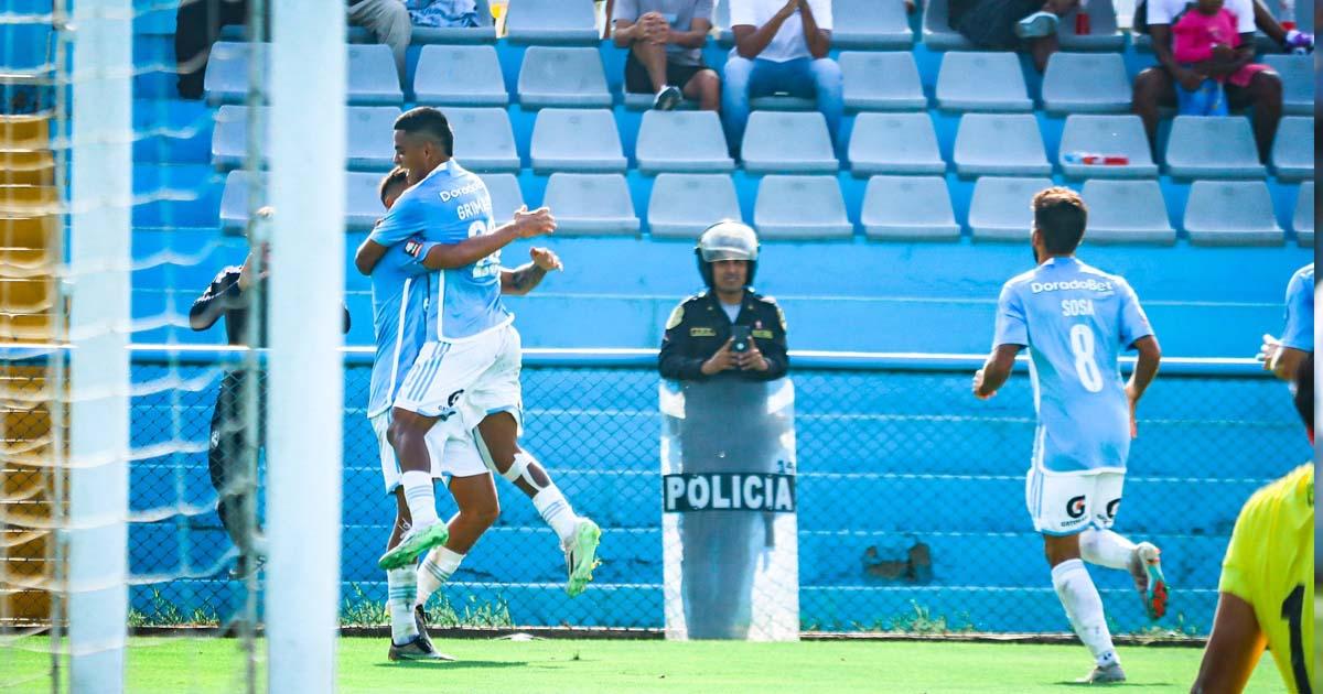 (VIDEO | FOTOS) Fue una mano: Cristal goleó 5-0 a Binacional en el Gallardo
