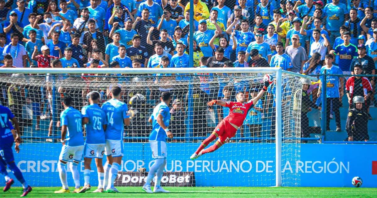 (VIDEO | FOTOS) Fue una mano: Cristal goleó 5-0 a Binacional en el Gallardo