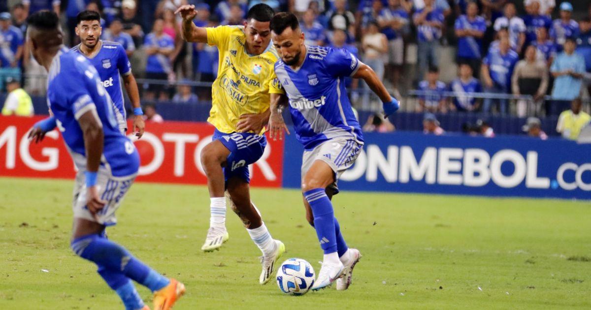 (FOTOS) No se pudo: Cristal empató 0-0 ante Emelec y quedó fuera de la Sudamericana