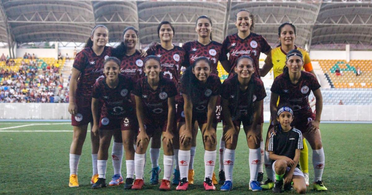 Sporting Victoria debutó con victoria en los playoffs de descenso de la Liga Femenina