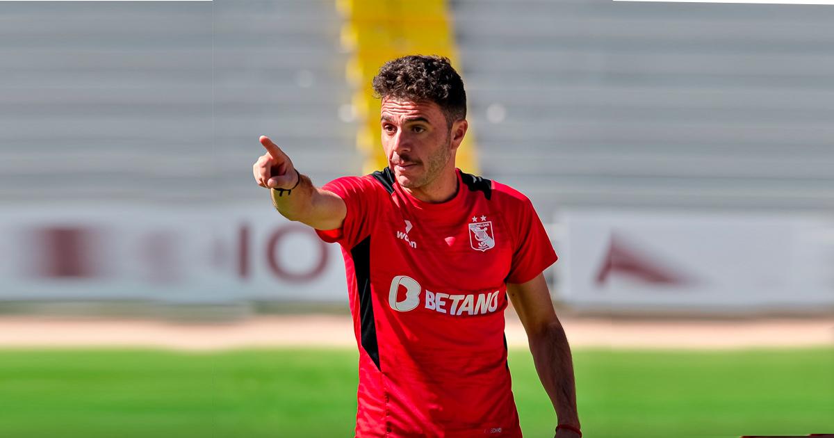 Soso: "Estoy muy orgulloso del partido que hizo Melgar"