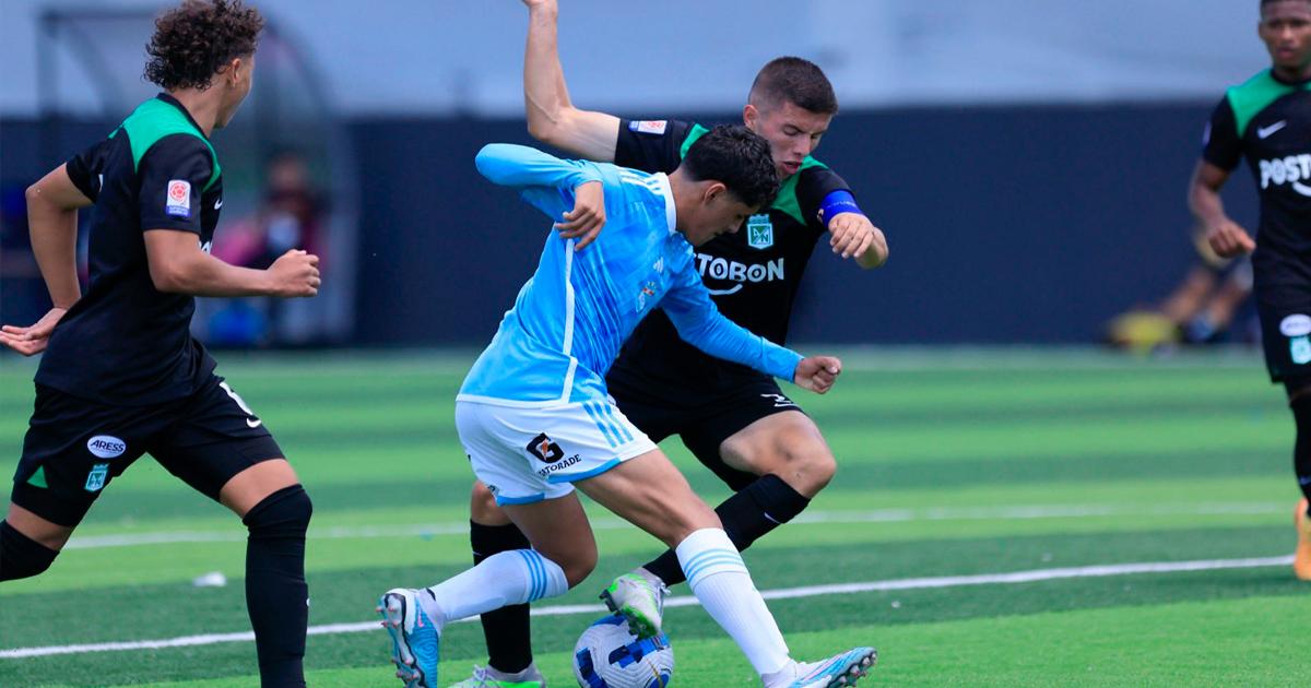 Cristal perdió ante Atlético Nacional en Copa Mitad del Mundo