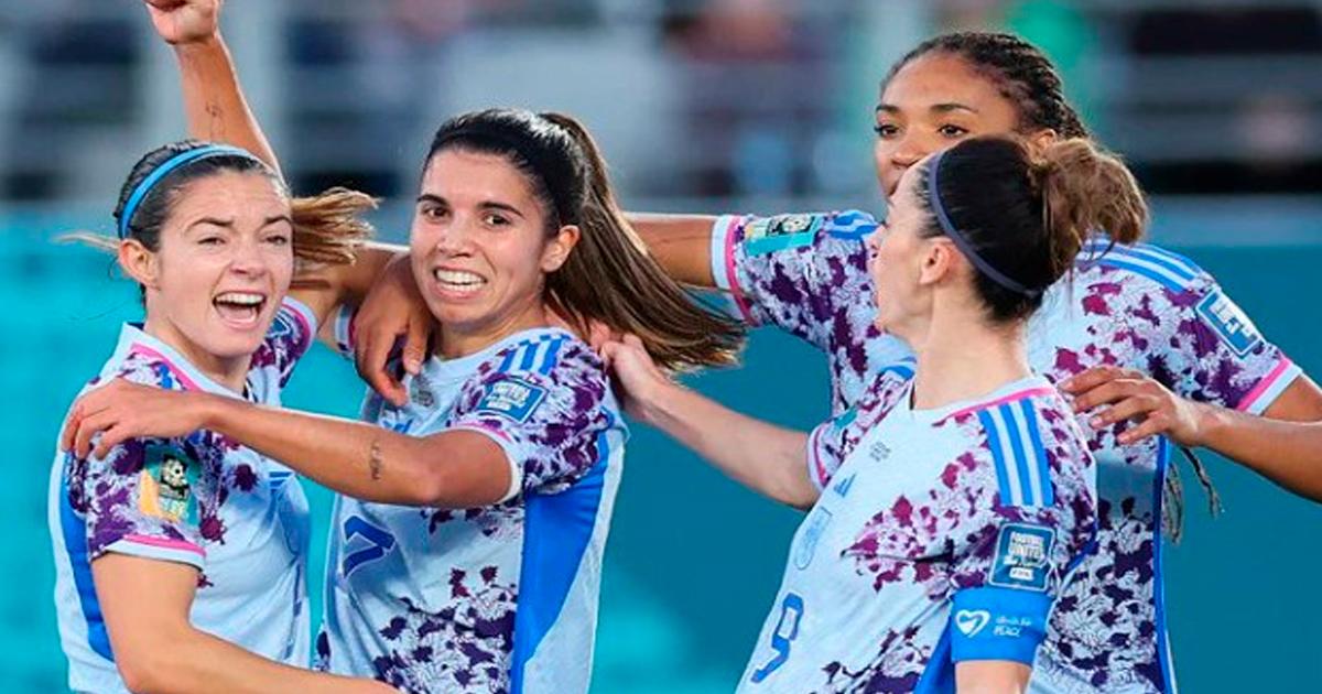 España goleó y avanzó a los cuartos de final en el mundial femenino