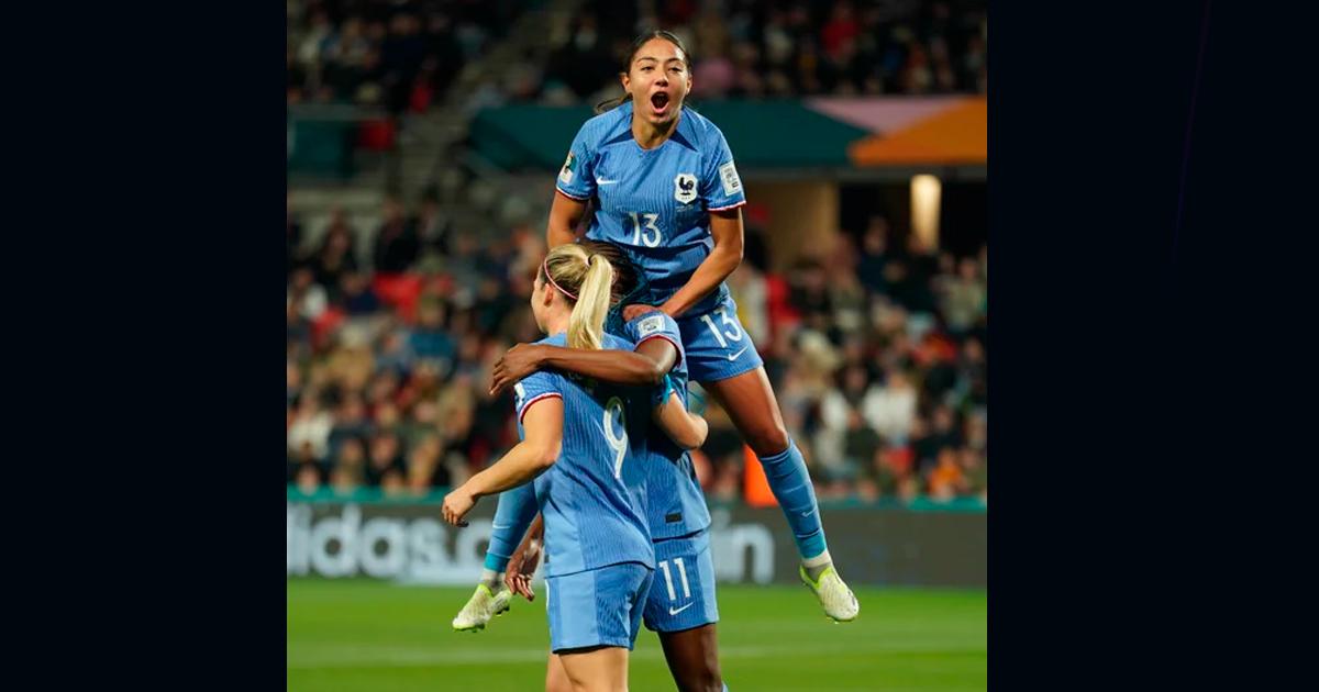 Francia goleó a Marruecos y avanzó a cuartos del Mundial Femenino