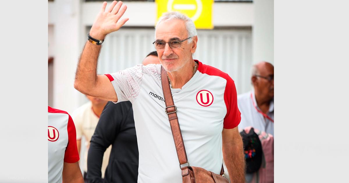 Fossati: "Para Universitario faltan 7 partidos, 21 puntos por jugar, hay mucha tela aún por cortar"