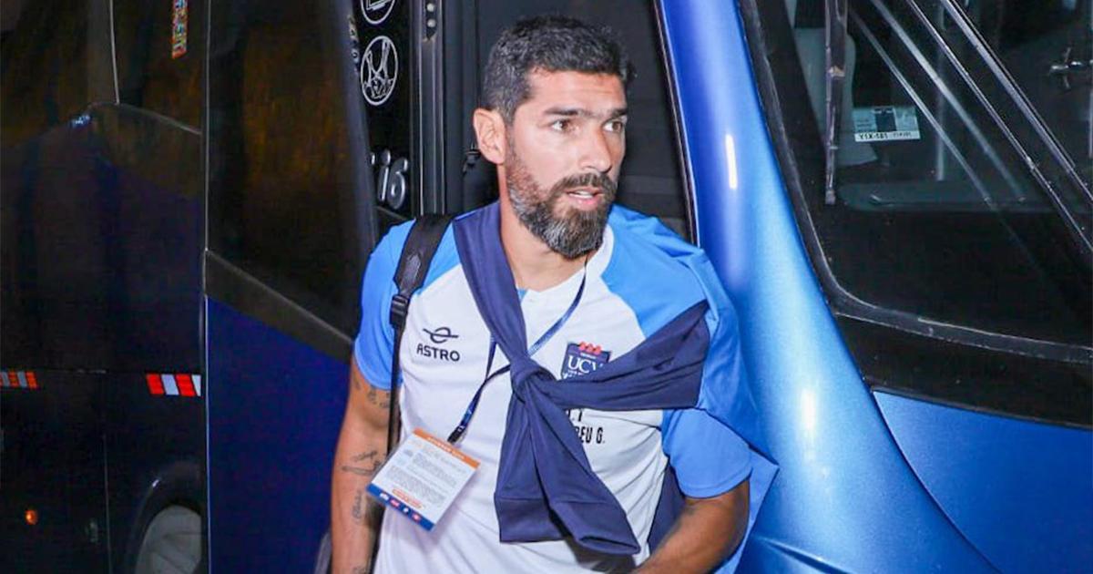 ¡Abreu no va más en el banquillo de César Vallejo!