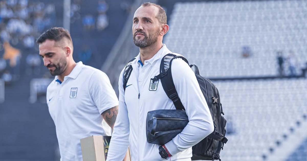 ¡Voy y vengo! Hernán Barcos no estará ante UTC