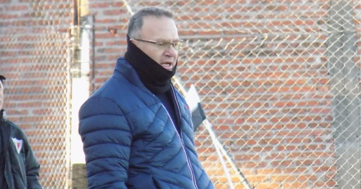 Vaioli: “Estoy contento por el esfuerzo que hizo el grupo, lucharon todo el partido”