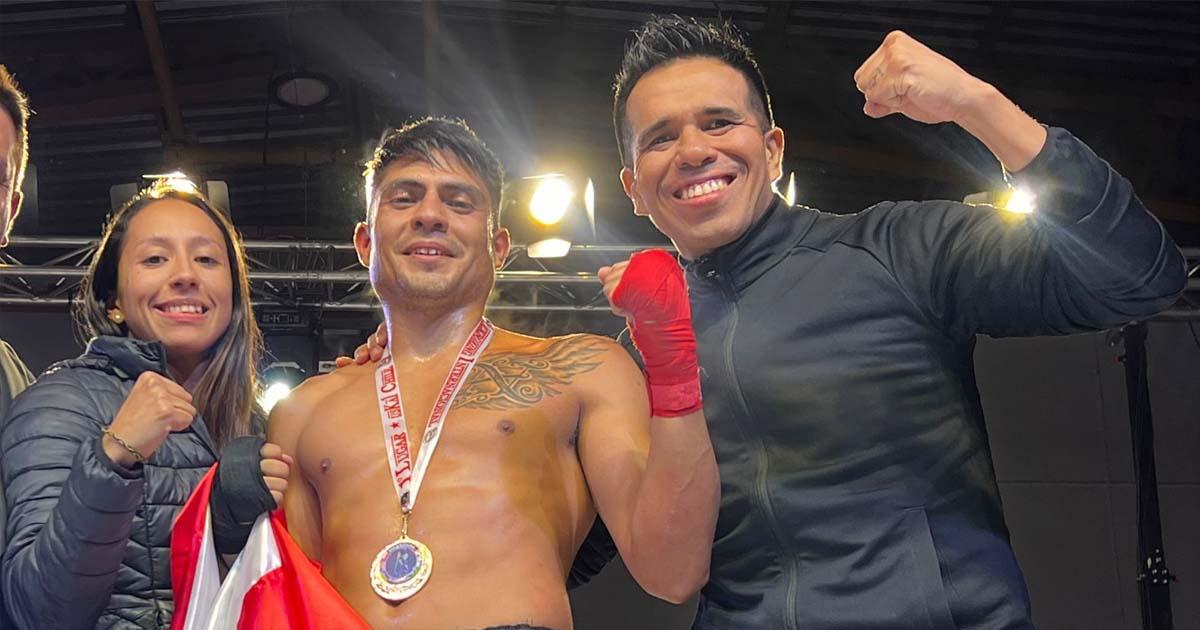 Peruanos pelean título internacional de Kickboxing en Chile