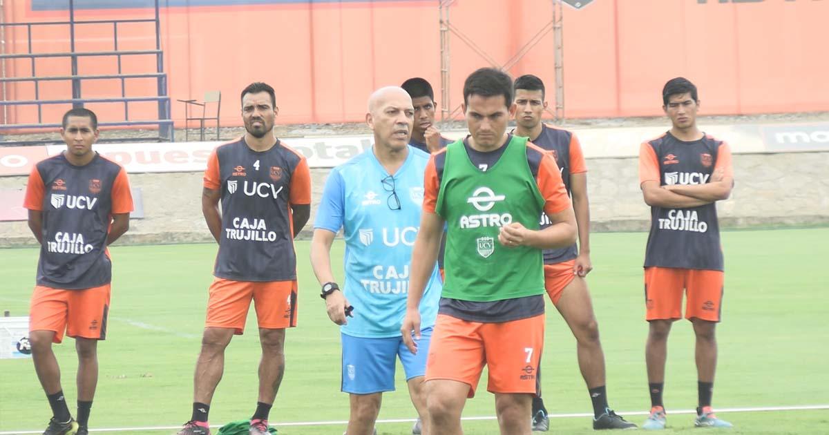 Mosquera dirigió primer entrenamiento en Vallejo
