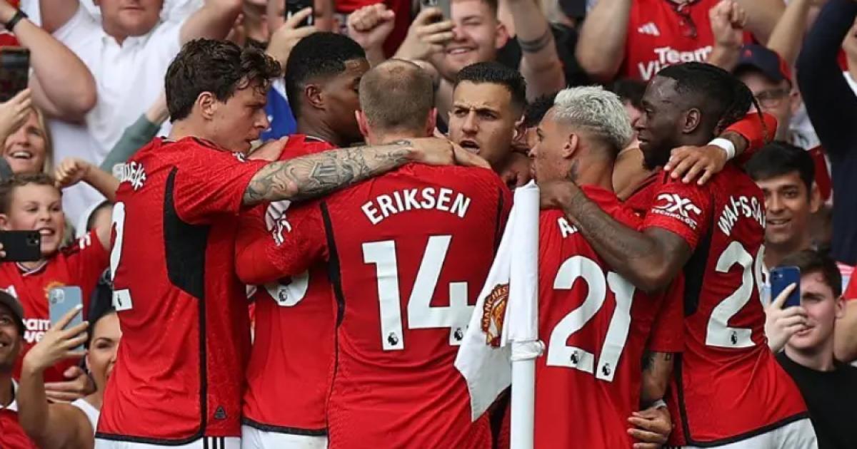 Manchester United se recuperó y venció por 3-2 a Nottingham Forest por la Premier League