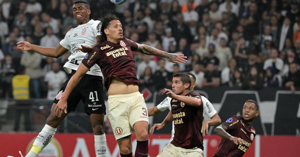 Conmebol multó con 100 mil dólares a Universitario por discriminación