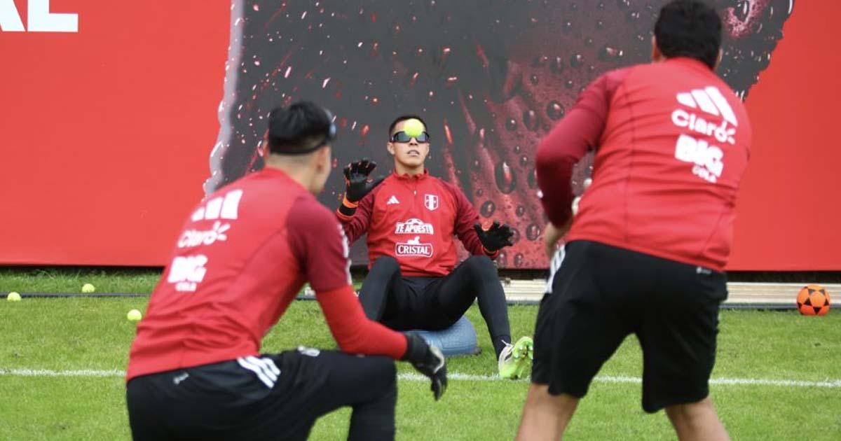Solís: "Con Cristal uno se enorgullece de estar en un club grande, estar en la Selección es lo absoluto"