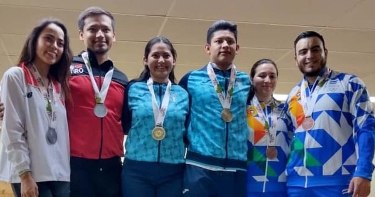 Tiradores peruanos logran medalla de plata en Iberoamericano de Colombia