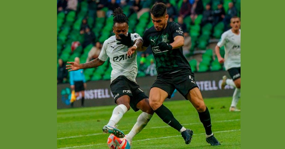 Con Reyna, Torpedo Moscú perdió por 2-0 a Rodina Moscu por el ascenso ruso