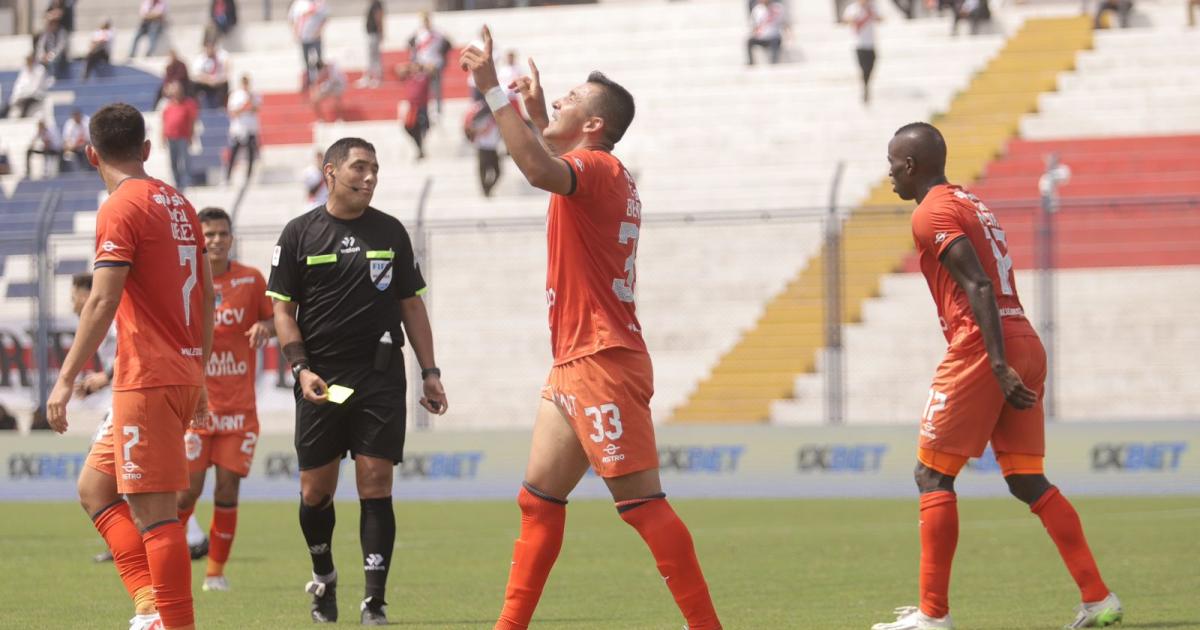 (VIDEO | FOTOS) ¡Goleó el Poeta! La U. César Vallejo apabulló por 3-0 a Deportivo Municipal en Villa El Salvador