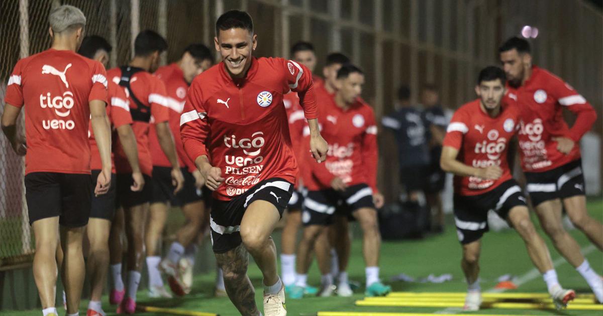 Paraguay cumplió con su último entrenamiento antes de recibir a Perú