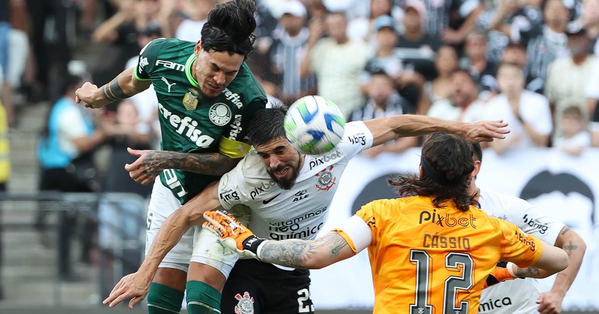 Palmeiras empató en el clásico paulista y no pudo acercarse a la cima del Brasileirao