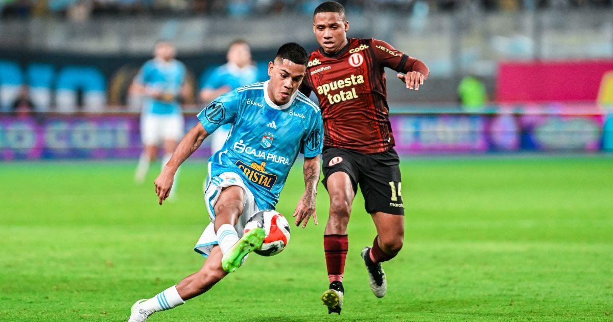 (FOTOS) Cristal y Universitario empataron sin goles en el estadio Nacional