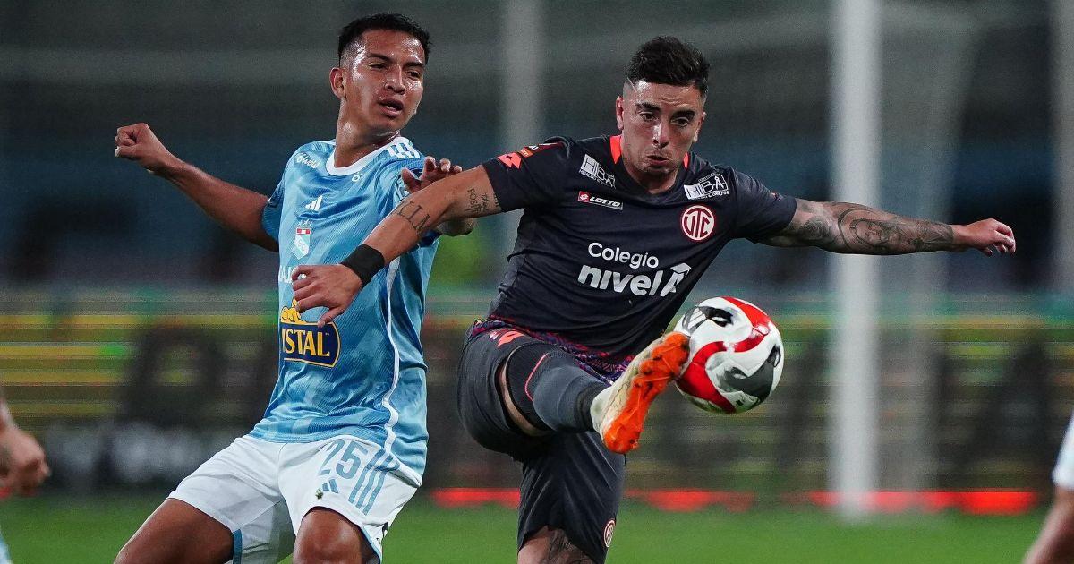 (VIDEO | FOTOS) Tropezó en casa: Cristal no pudo ante UTC y empató 1-1