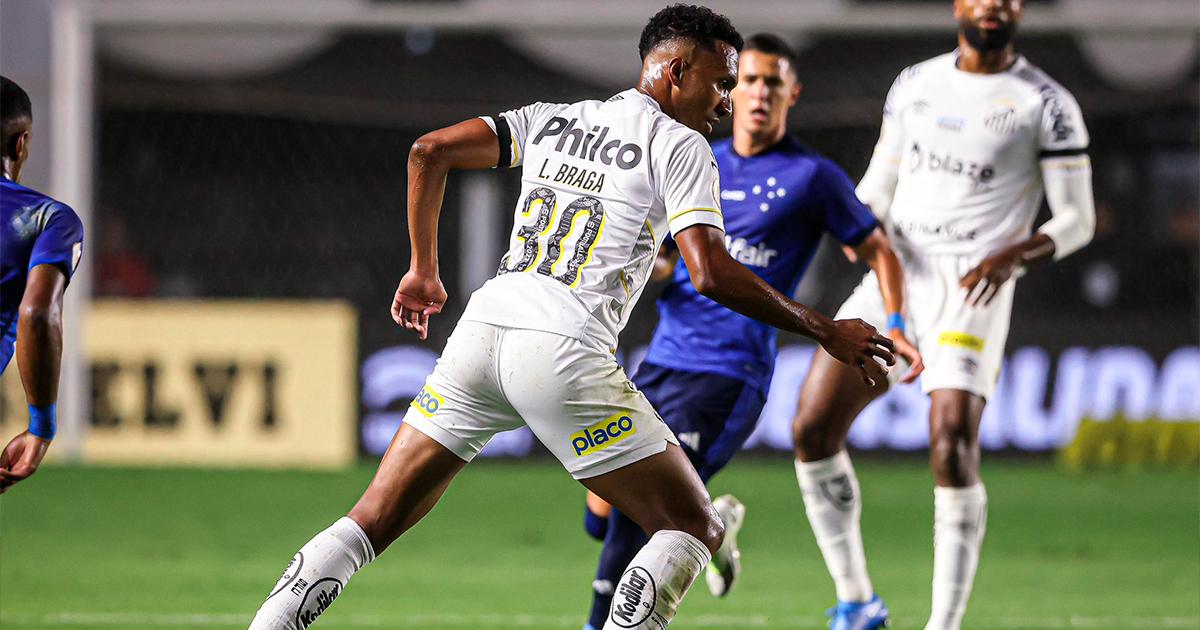 Santos cayó ante Cruzeiro y sigue complicado con la baja en el Brasileirao