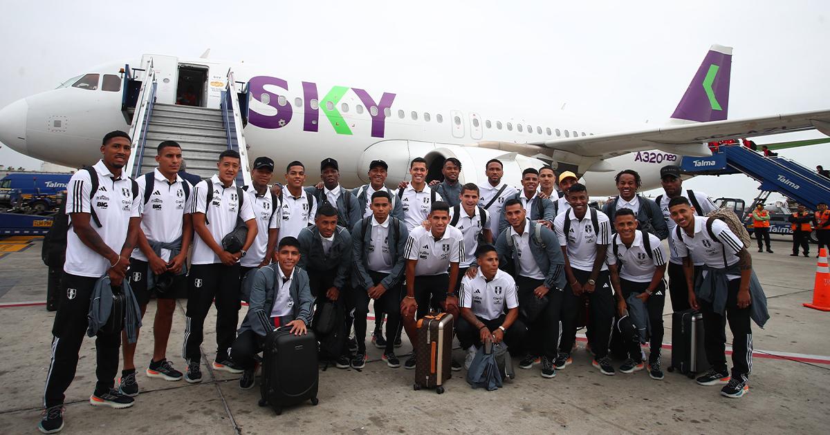 Selección peruana partió rumbo a Paraguay para el debut en Clasificatorias